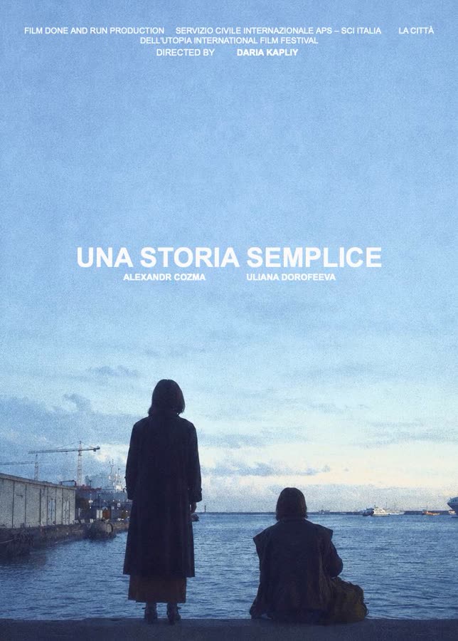 Una storia semplice poster: two figures on a harbour wall facing the sea